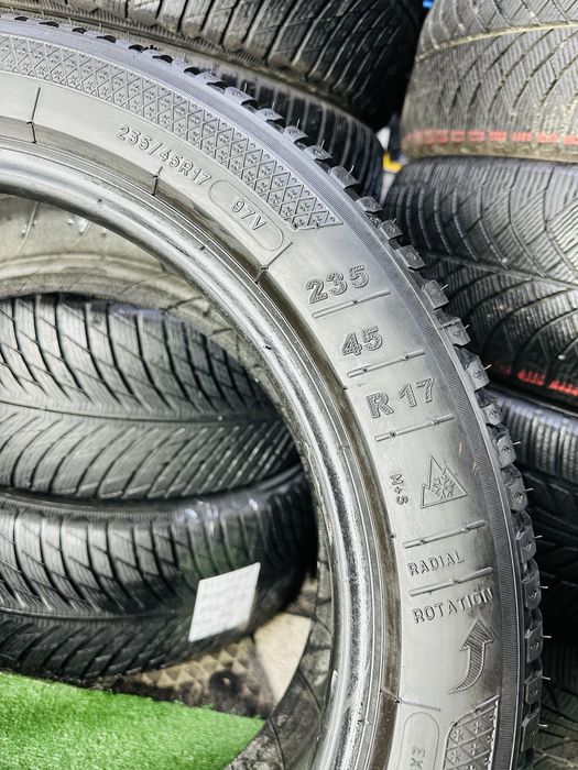 Шини зимові пара 235/45 R17 (97V) Kleber Krisalp hp3
