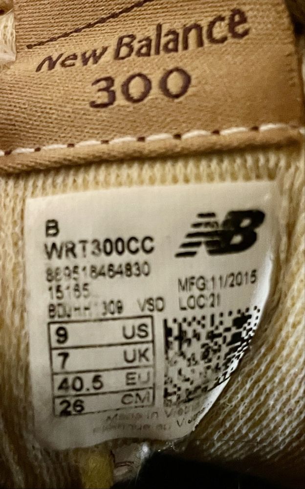 Sapatilhas new balance - bege e bordeaux