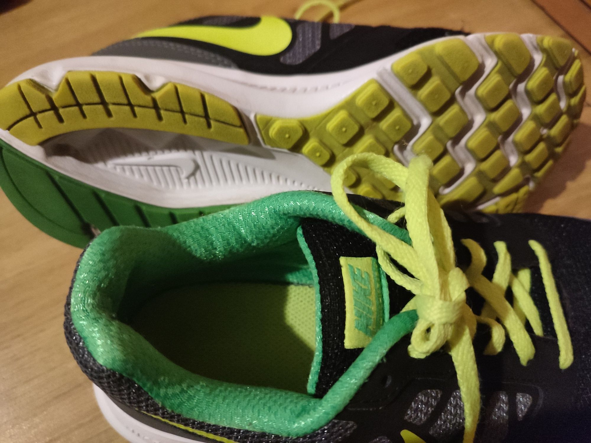 Adidasy do biegania Nike downshifter