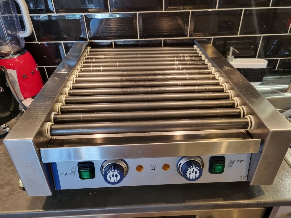 Grill rolkowy / roller do kiełbasek Hendi 1480 W