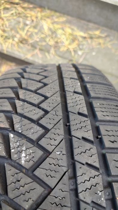 Felgi stalowe z czujnikami 16" 5x114,3 opony zimowe 215/65 SUV