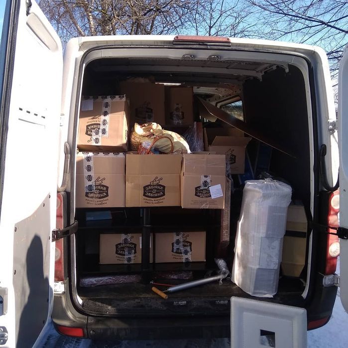 Вантажні перевезення (Вантажне таксі)