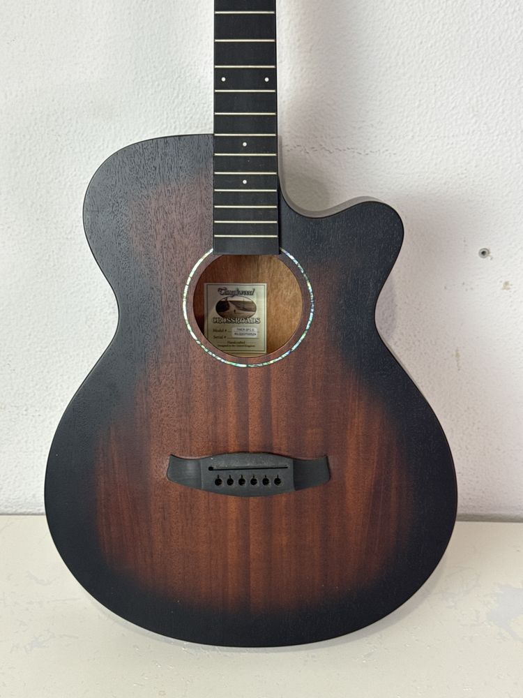 Corpo guitarra Tanglewood TWCR SFCE Guitarra Acústica