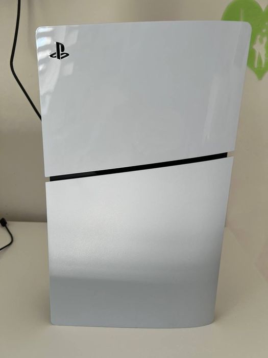 PlayStation 5 slim + fifa25