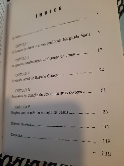 Livro "Mês do coração de Jesus"