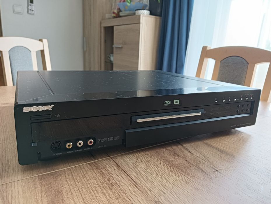 Odtwarzacz, Nagrywarka DVD Sony RDR-GX3