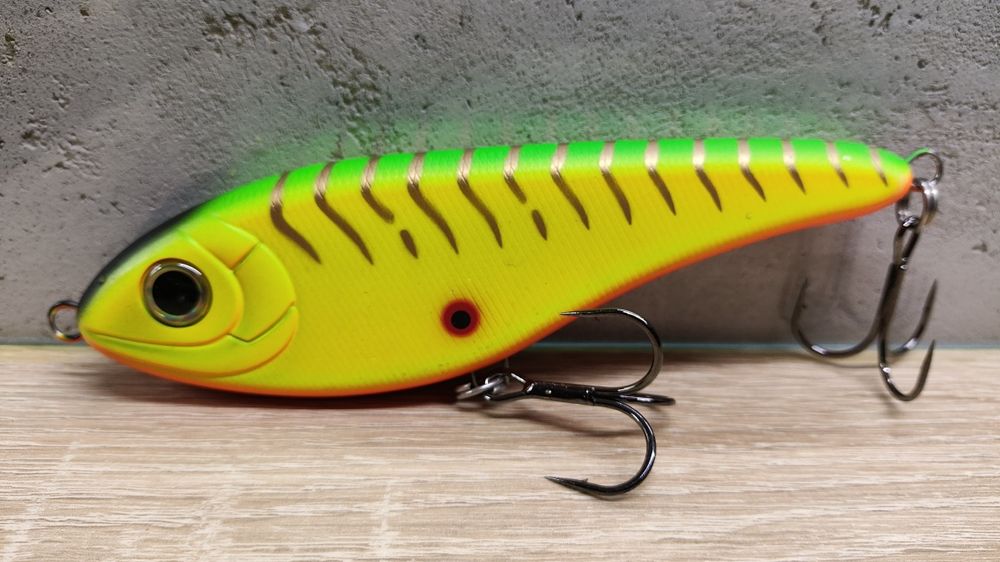 Wobler StrikePro BUSTER JERK THE ORIGINAL 15cm 75g A17S