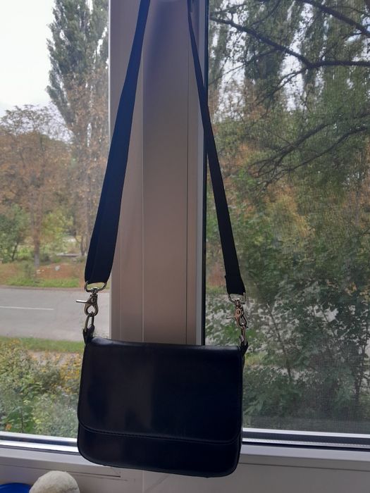 Продам мужскую кожаную барсетку, Б/У,