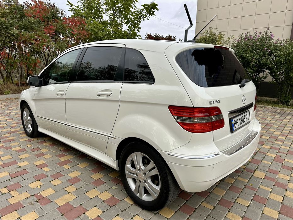 Mercedes Benz B Class