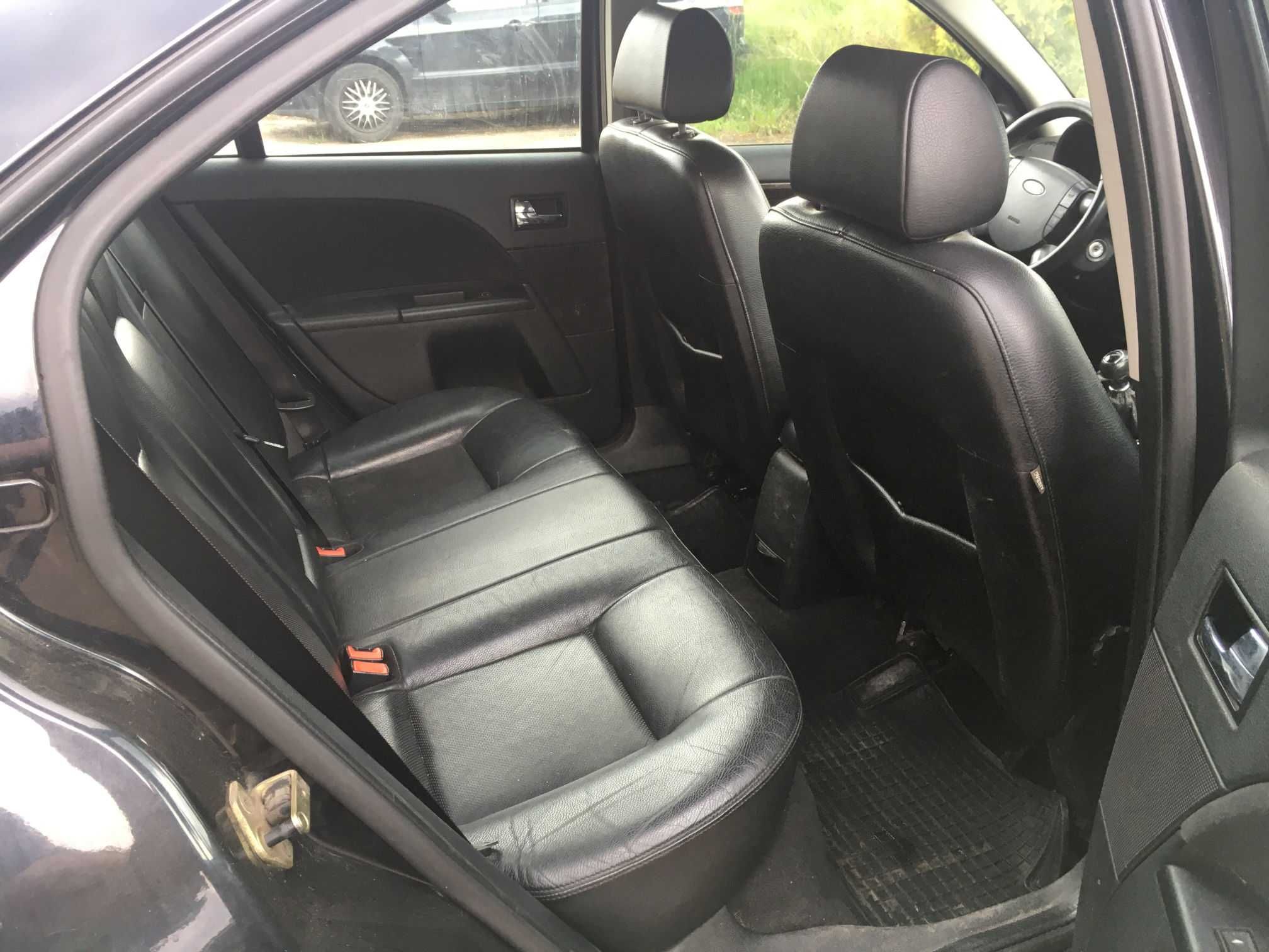Ford MONDEO MK3 (2005)