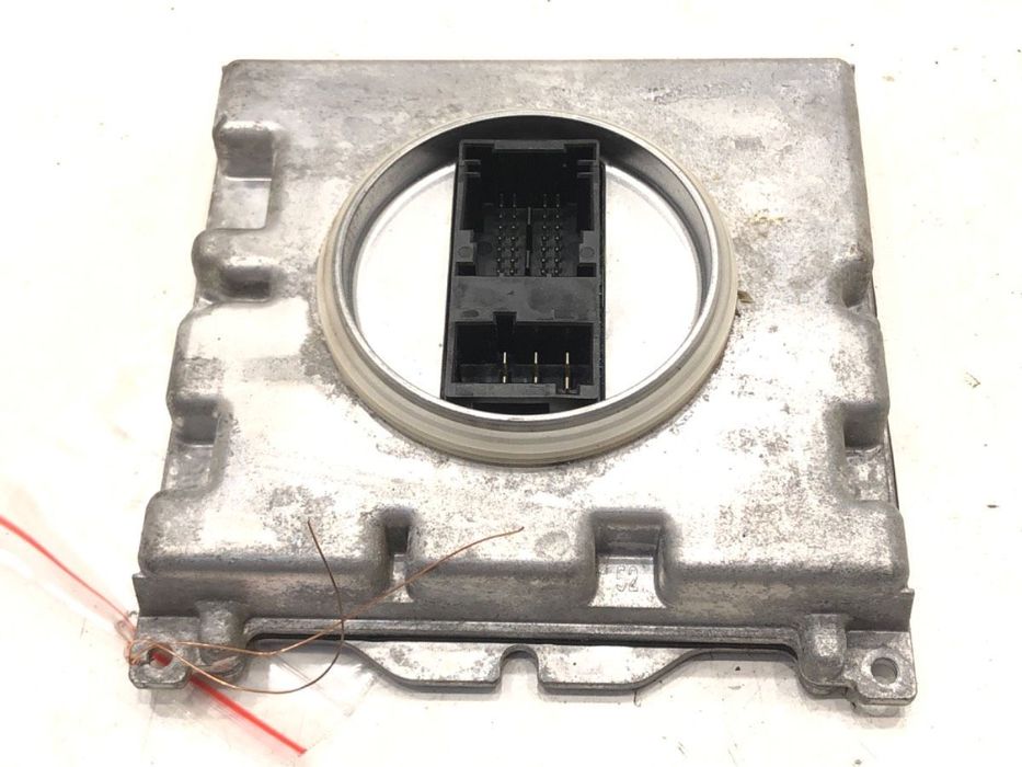 PRZETWORNICA XENON - 197.00 PLN - OPEL INSIGNIA B Sports Tourer (Z18) 2017 - 2022 1.5 (35) 121 kW