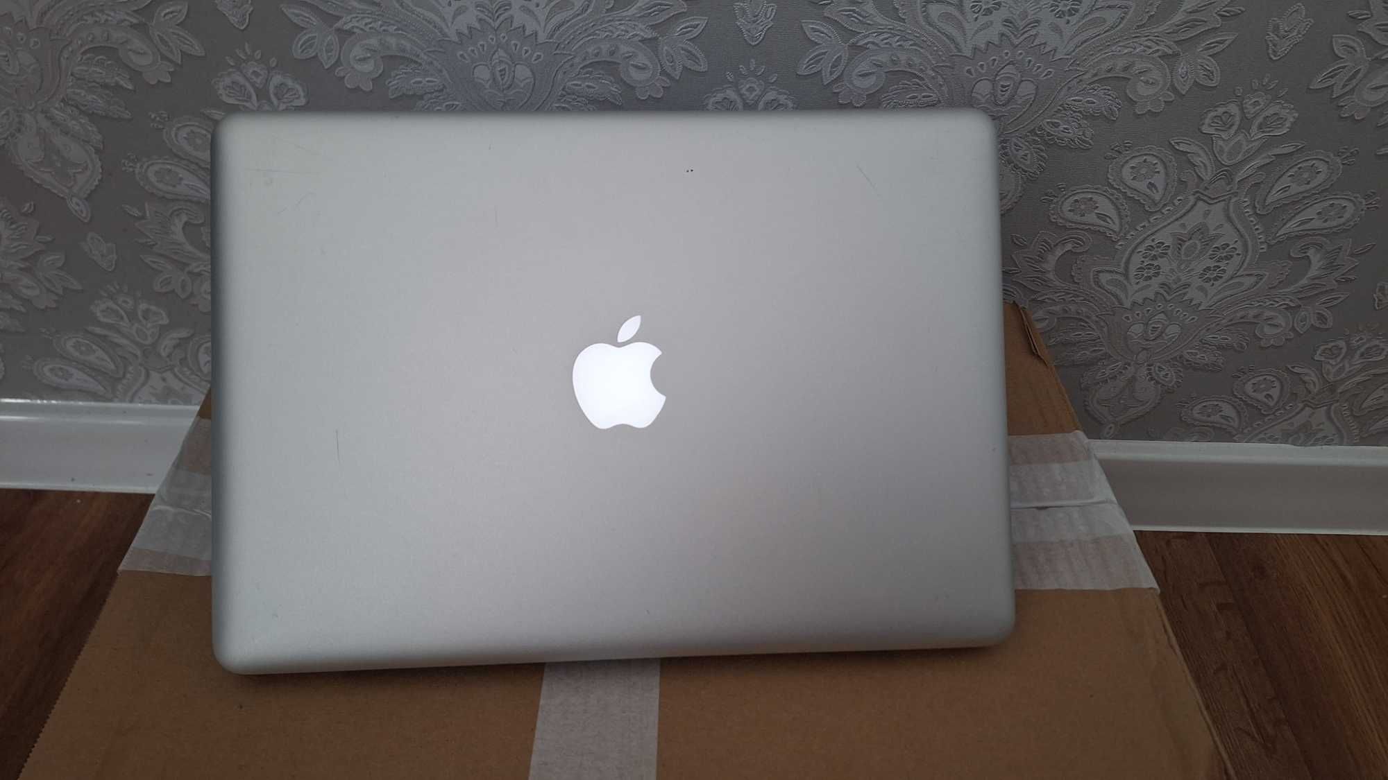 Laptop MacBook Pro A1278 13,3 " Intel Core i5 8 GB / 120 GB SSD