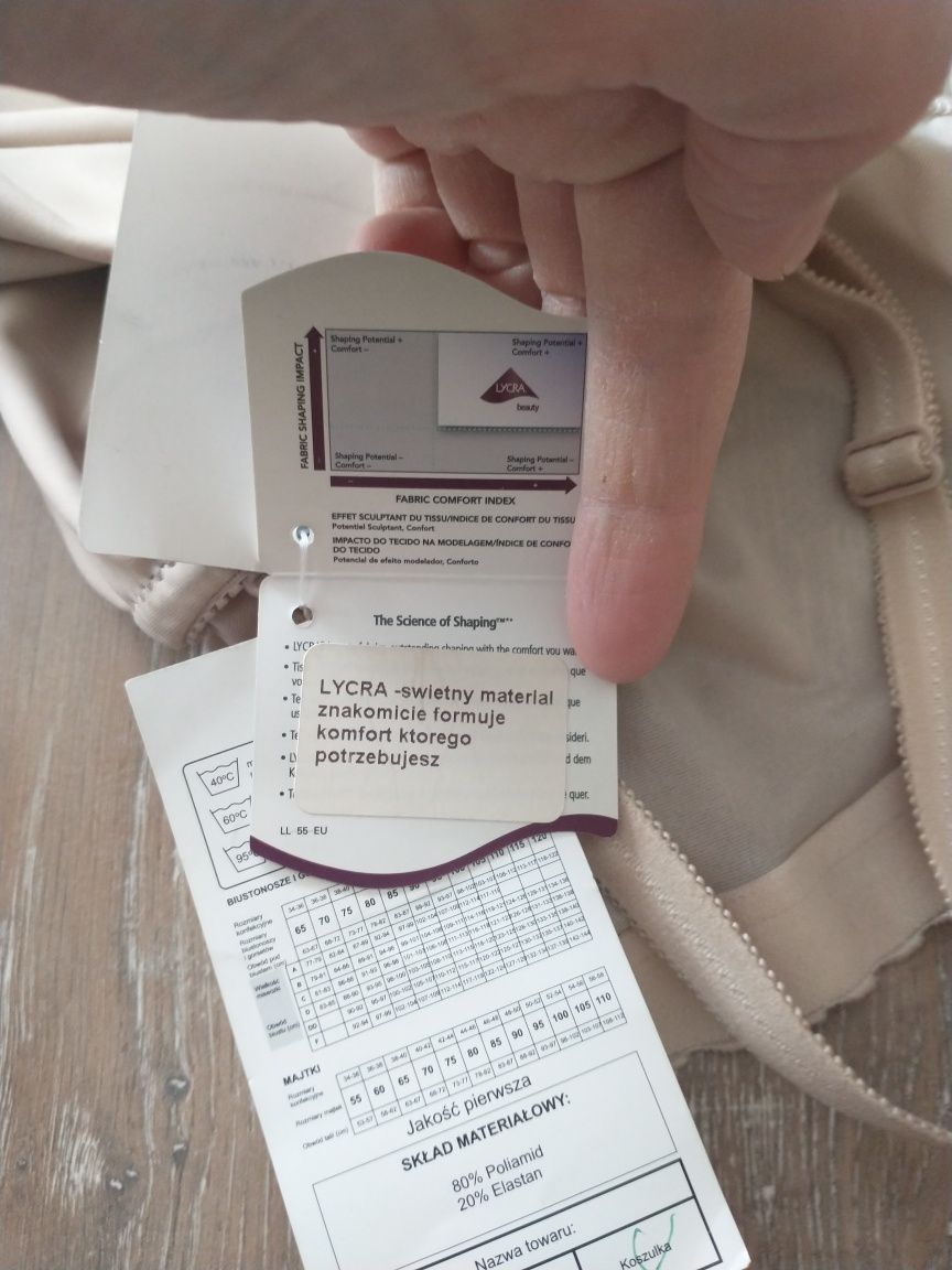 Nowa cielista halka modelująca XS/S