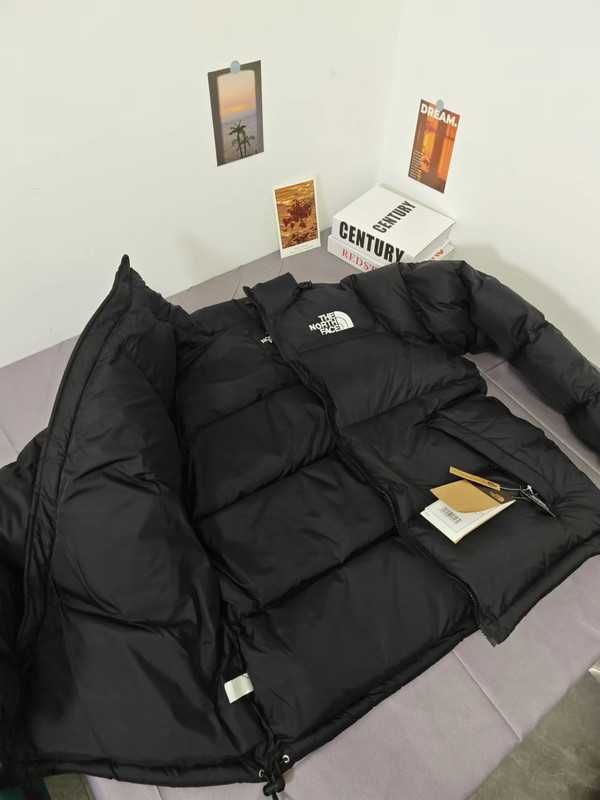 Retro Nuptse 700 Fill Packable Jacket Black US：XS