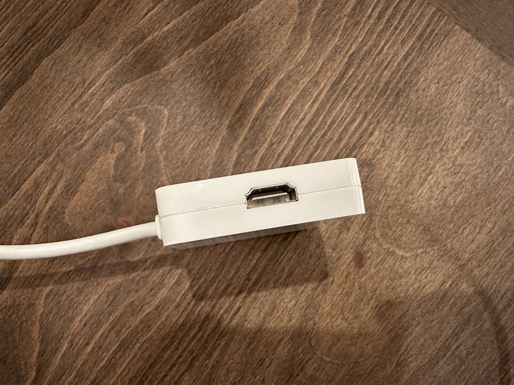 Adaptador HDMI, VGA, DVI
