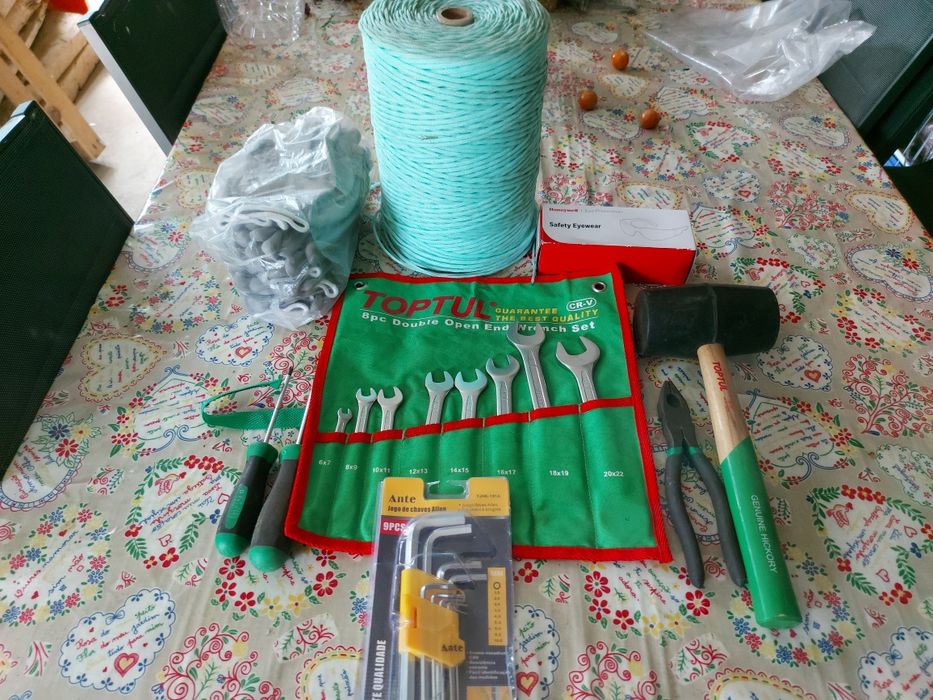 1 conjunto de Chaves de bocas marca toptul novo + 1 a