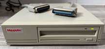 Maxoptix T4-1300 MO Drive 1.3GB SCSI