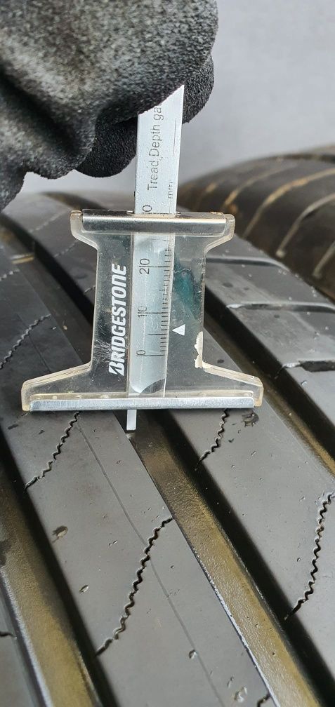 225/55/18 Bridgestone komplet