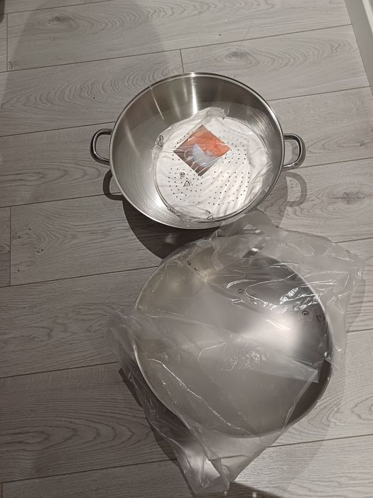 ( reservado) Panela" Wok Silampos Nova!  Tamanho 36 com Asas.