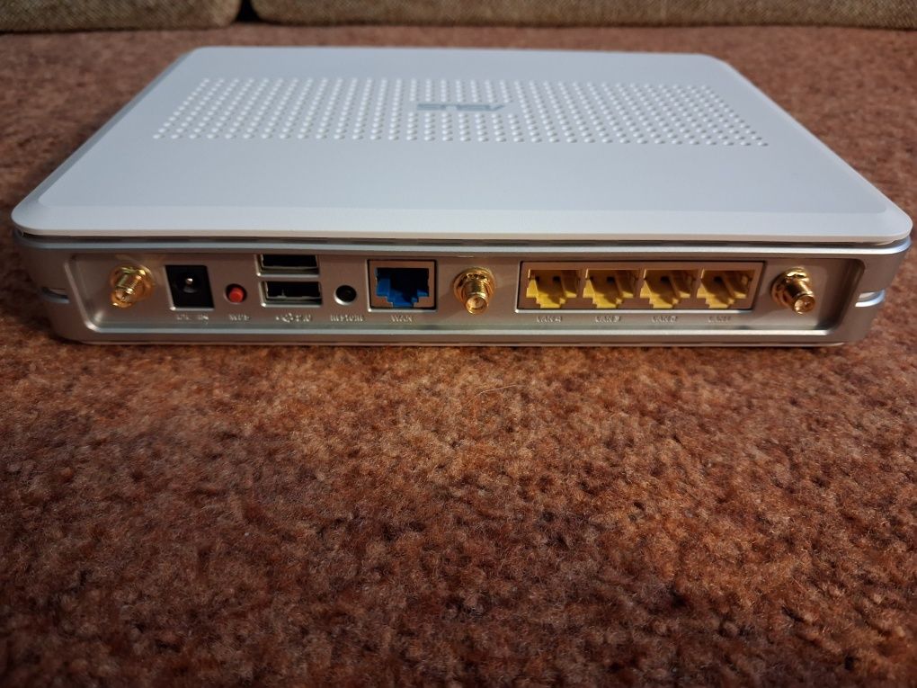 Router ASUS RT-N16