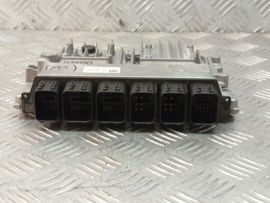 BMW G20 G30 Sterownik Komputer Silnika 5A23E06