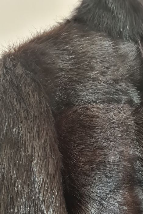 Piękne futro czarne z nutrii, marka RZF, rozm. 48