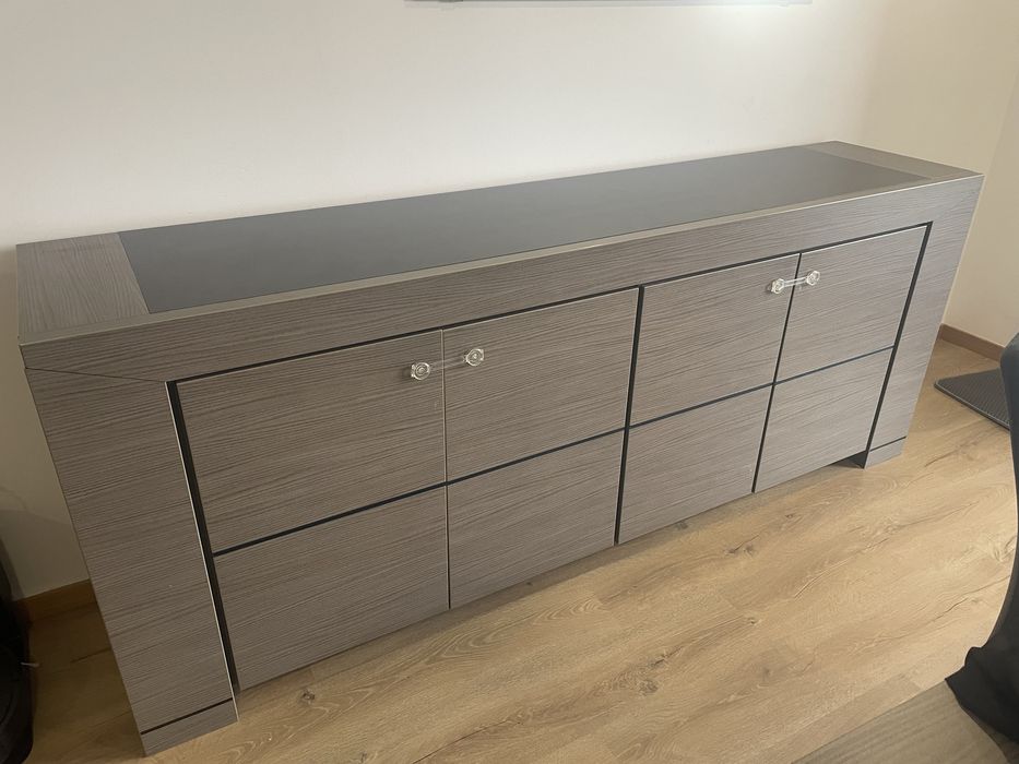 Conjunto de Móveis (Aparador + Móvel TV + Mesa de Jantar + Cadeiras)