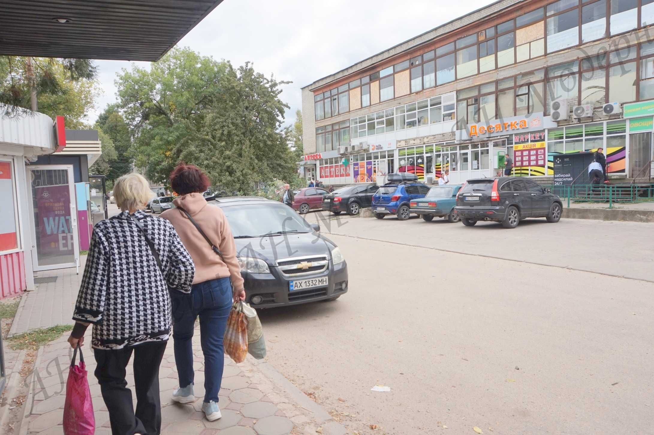 Павільйон 24 м2 на розвороті тролейбусів на Баварії Харків оренда