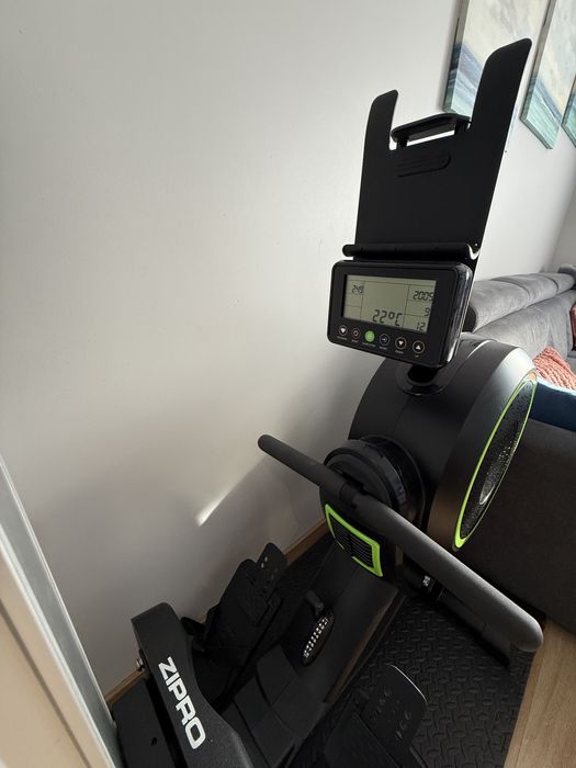 Wioślarz ergometr powietrzno-magnetyczny Zipro Dash