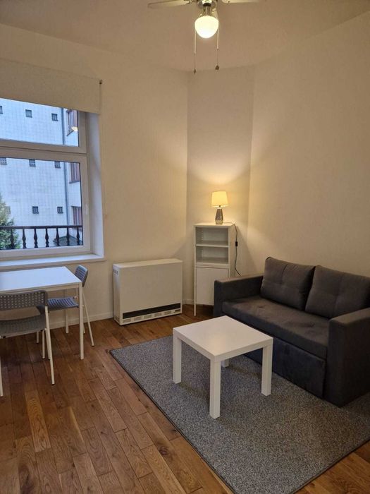 Okolice Ronda Grzegóreckego, kawalerka do wynajęcia