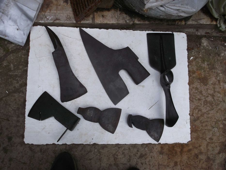 przedwojenny topór sygnowany