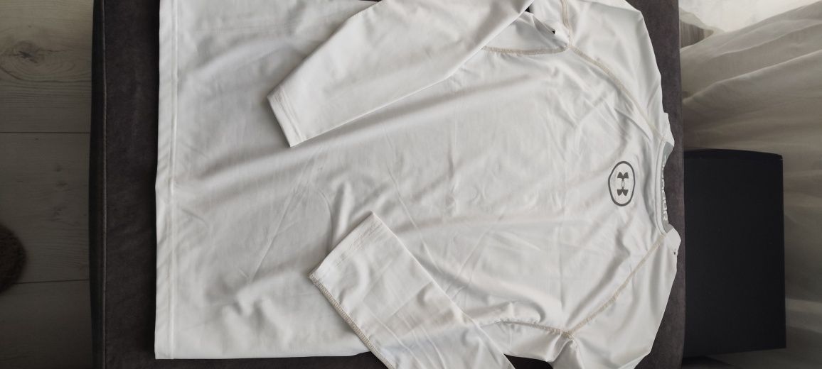 Koszulka termoaktywna Under Armour rozmiar S