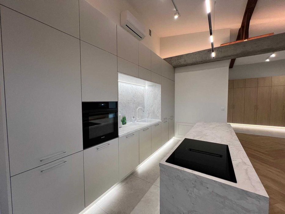 Luksusowy apartament 92 m² z prywatnym balkonem – bez czynszu