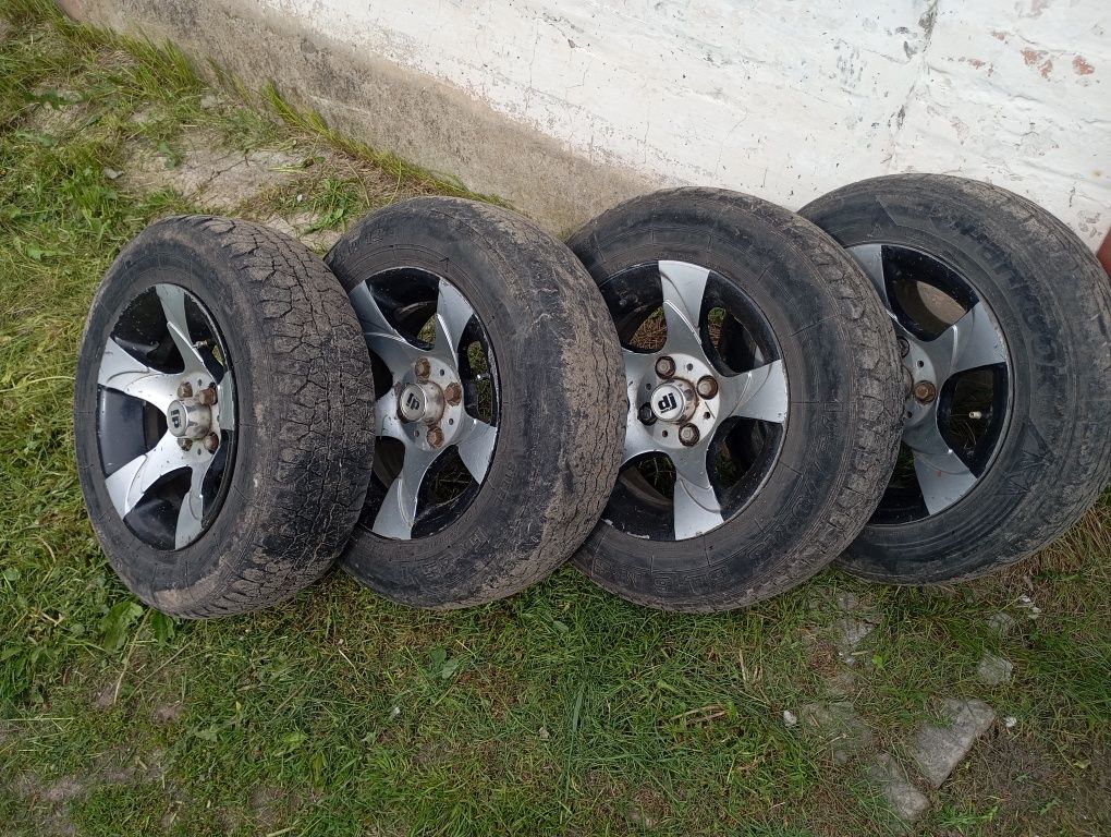 Продам титаны р13 4*98