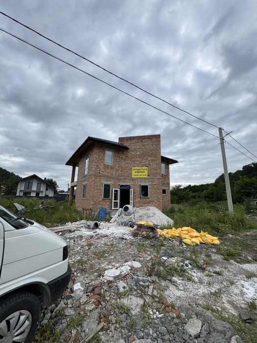 Продаж будинку в смт.Брюховичах