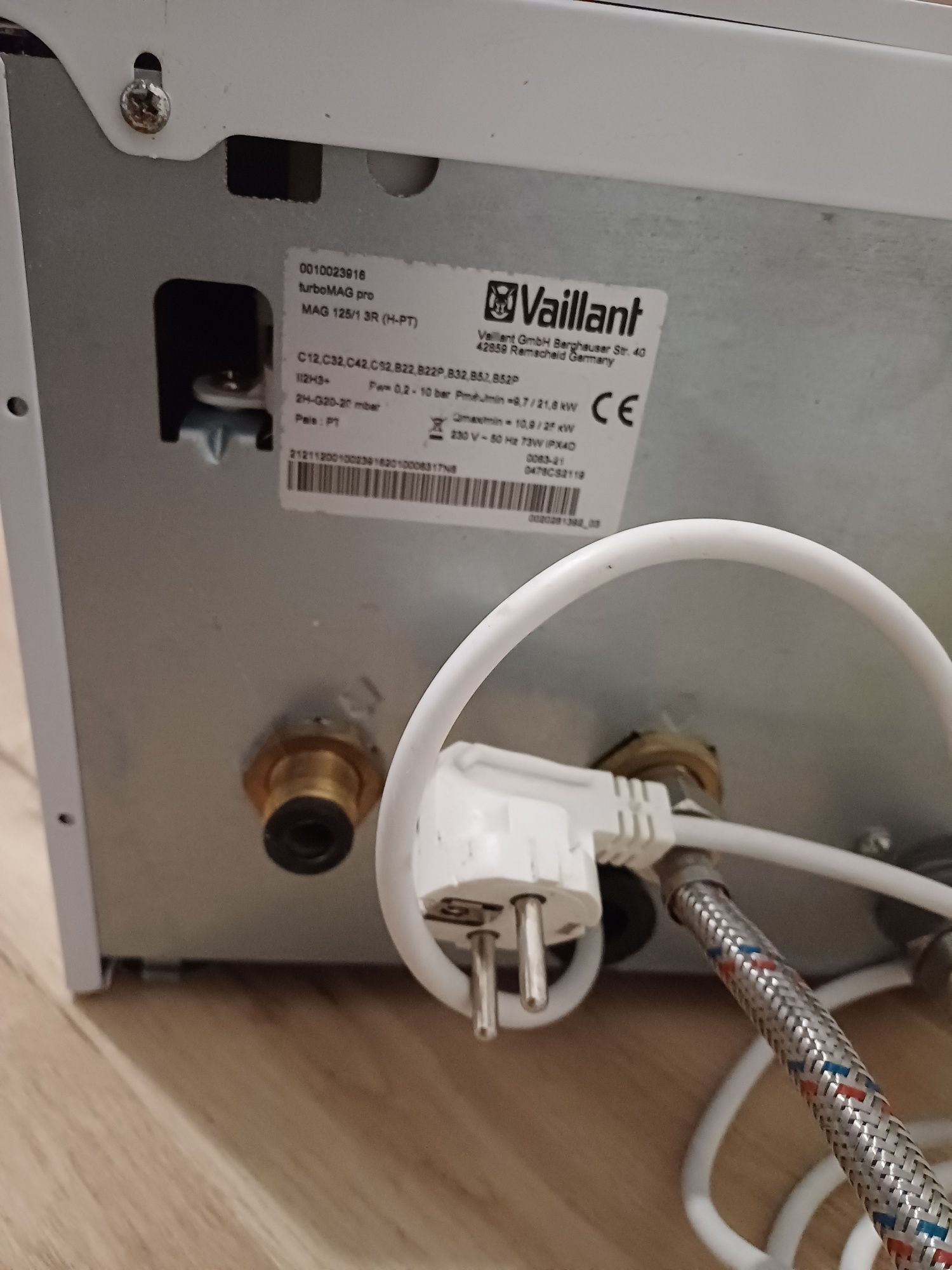 Esquentador Vaillant TurboMAG pro - 125/1-3R-H Gás Natural