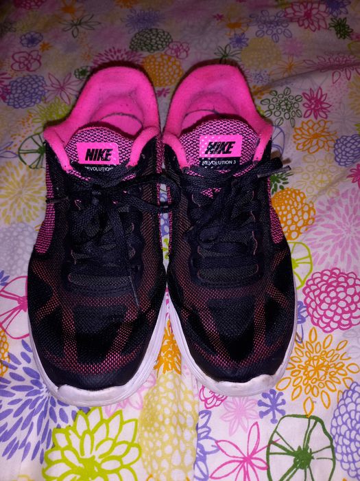Buty Nike Revolution 3