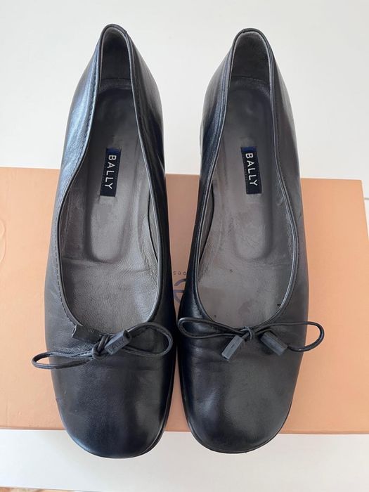 Преміальні Туфлі-балетки Bally