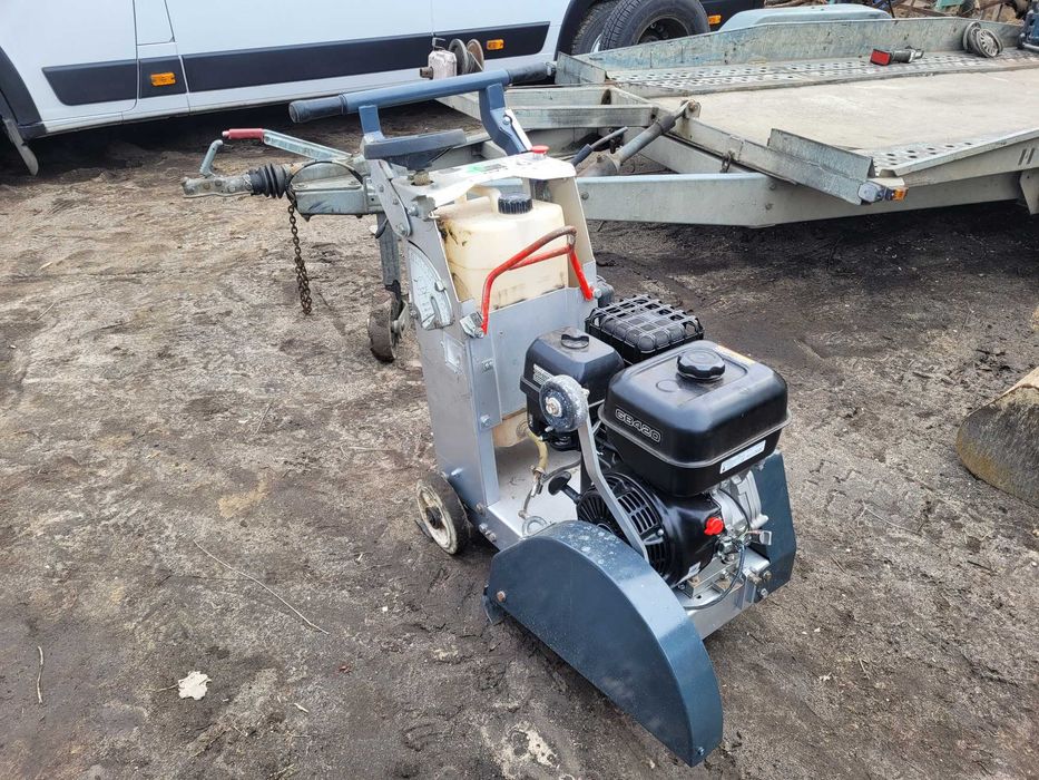 Piła do Betonu, Piła drogowa Husqvarna FS400LV