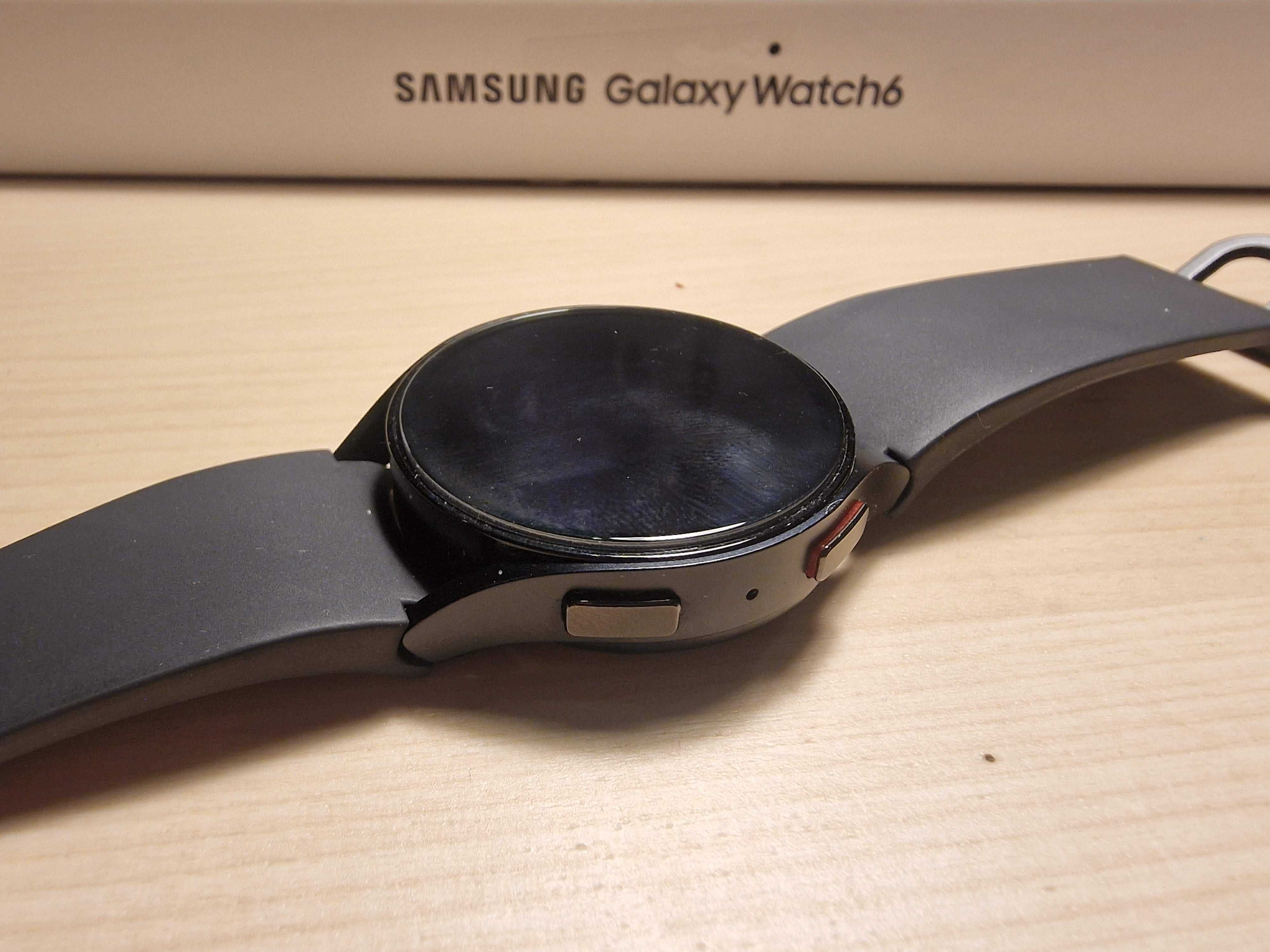 Samsung Galaxy Watch 6 SM-R935F 40mm LTE Czarny + pasek + 2x szkło