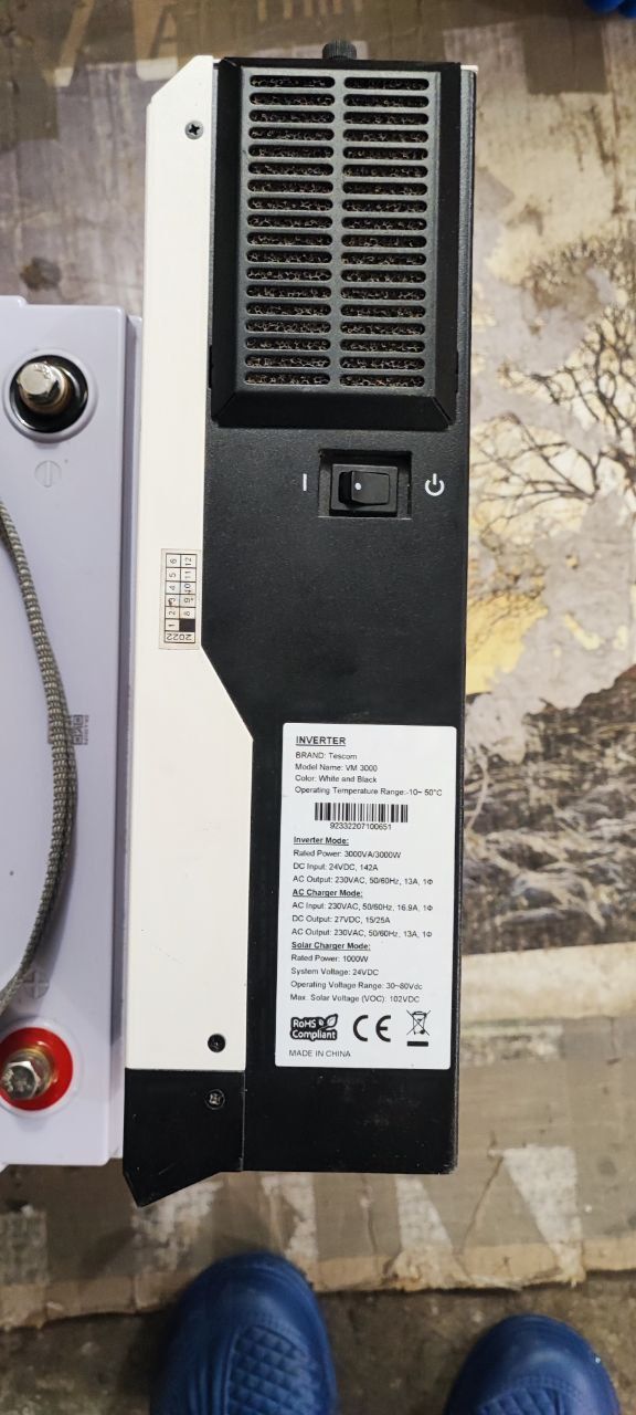 Tescom 3 кВт 24V MPPT (VM 3000) — Гибридный солнечный инвертор 3000 Вт
