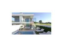 Moradia T4 c/ Piscina