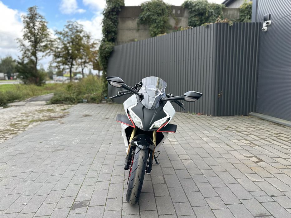 Всього 1 на все місто - 50k.c мотоцикл cfmoto 450 sr