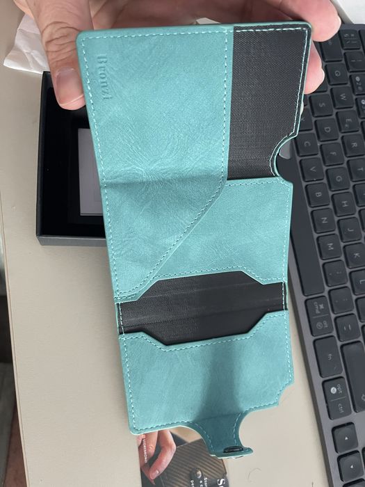 Carteira bronzi feminina