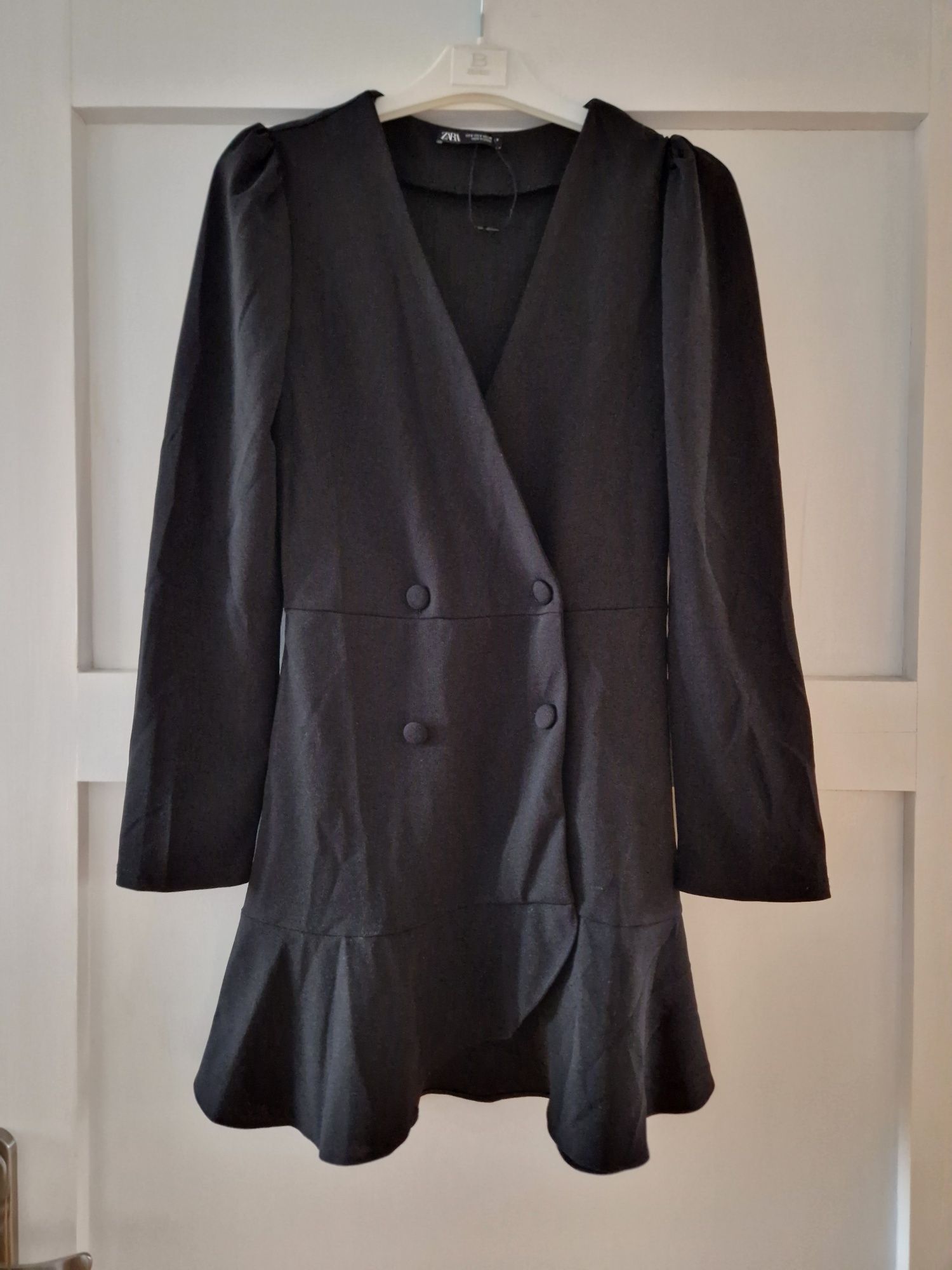Zara sukienka S 36 czarna kopertowa