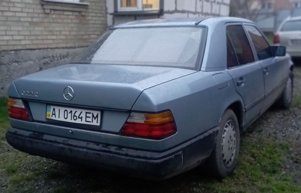 Продам Mercedes Benz W124