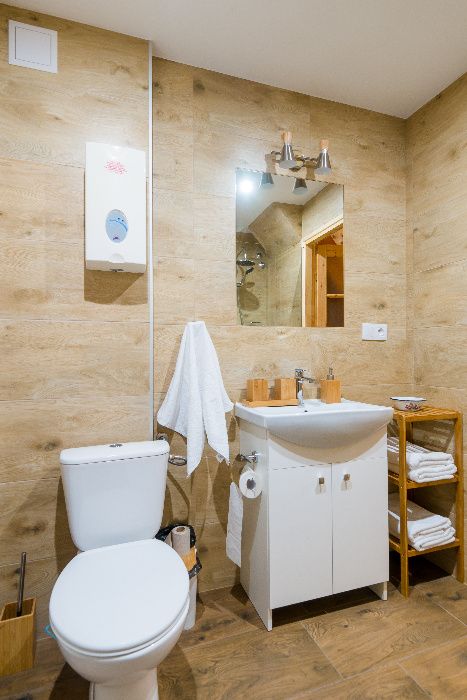 Domek do wynajęcia ,chata ,jacuzzi, na uboczu, wieś, Bieszczady, balia
