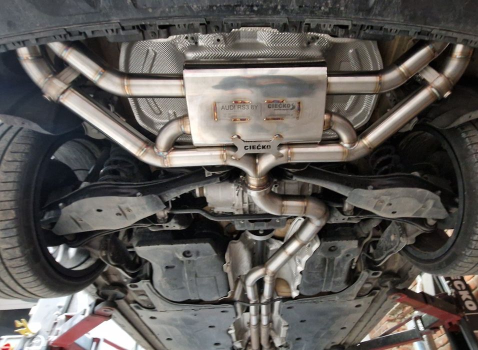 Układ wydechowy AUDI RS3 8Y  sportback catback