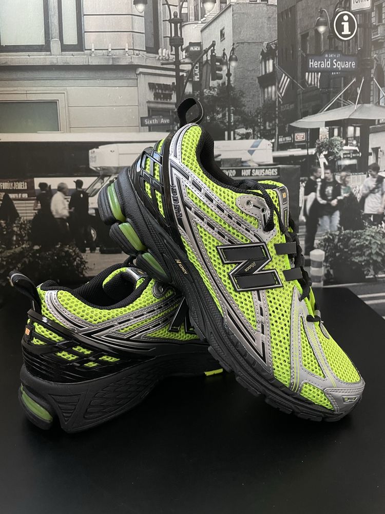 Кросівки New Balance 1906R  Оригінал  Розмір: EU 43 US 9,5 27,5см