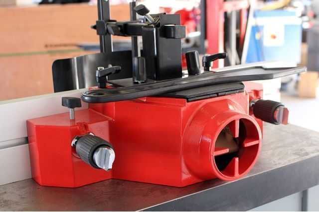 Фрезерний верстат по дереву FS160SOLID_230V Фрезерний станок
